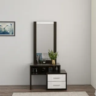 Alina Dresser- Fum....